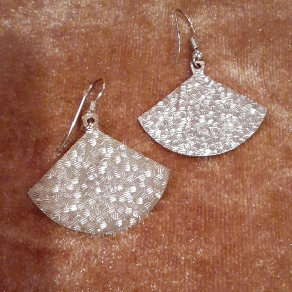 Vintage Enameled Fan earrings - Picture 4 of 4